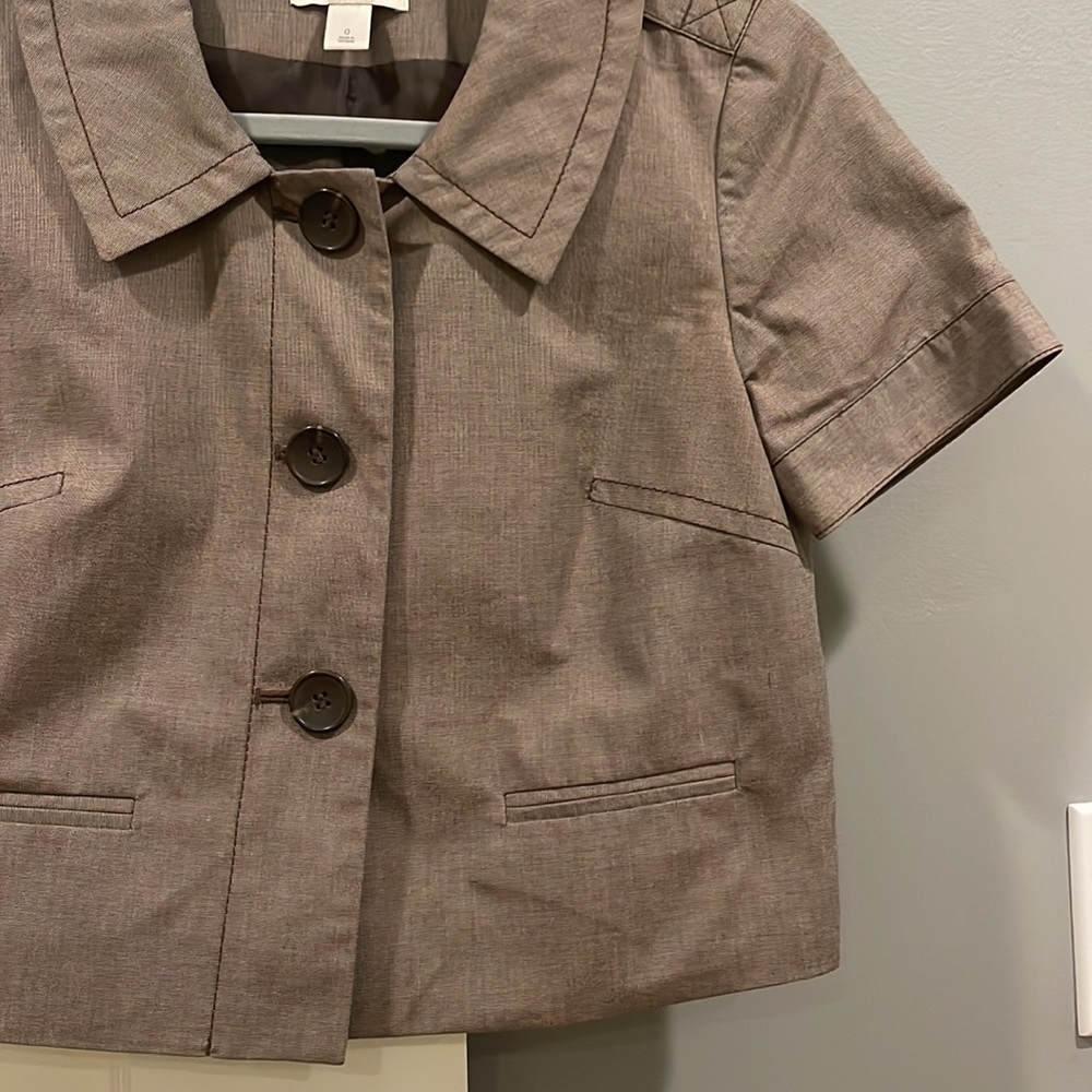 Loft button up top - Picture 3 of 5